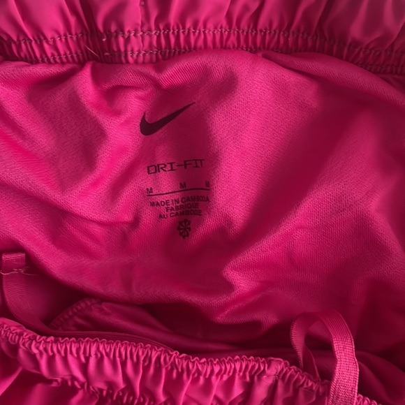 Nike Pink Dri-Fit shorts - Picture 4 of 4